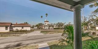Fully Remodeled Snell Isle Luxury Home - Available for Rent or Purchase! Gallery 49
