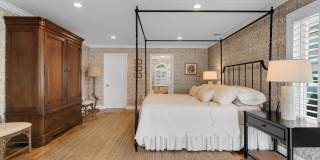 109 Salem Avenue Gallery 32