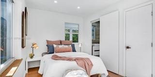 667 NE 105th St Gallery 29