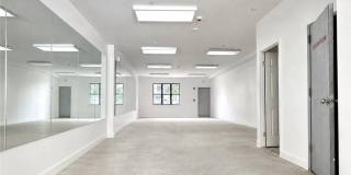 835 55th Street Gallery 14