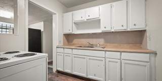 1066 W 13th Street – Comfort and Value in Downtown Jax. Gallery 9