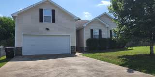 $1700 - 3 Beds 2 Bath + Bonus Room Gallery 1