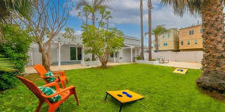 17016 7th Street Gallery 21