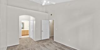 Pacific Legends 2 Bed Condo Near Pool Gallery 11