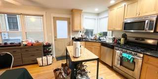 5 Bed / 2.5 Bath Mission Hill Home | In-Unit Laundry | Garage Parking | 9/1 Gallery 4