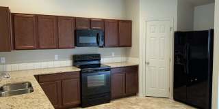 Beautiful new 3 bed 2 bath home in a quiet Star neighborhood. Gallery 7