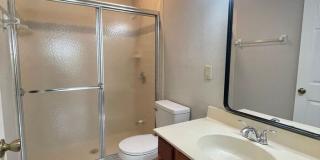 2642 Albion Avenue Gallery 38