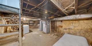 511 Brown Street Gallery 27