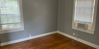 DOWNTOWN 1BR /1BA Gallery 6