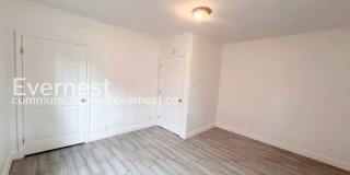 1402 Avenue East Gallery 8