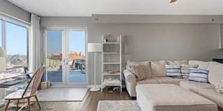 Stylish 2BR Condo in Cleveland Gallery 15