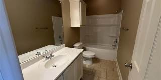 4002 Mobley Circle Gallery 6