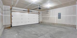 Beautiful 2 Bed 2 Bath | Waterloo | Near Lost Island Waterpark Gallery 43