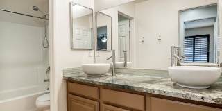 Modern 5 Bedroom in Paseo Del Sol Gallery 25