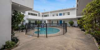 Live in one of the best locations in Los Angeles - Hollywood Hills Gallery 15