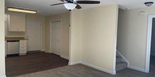 103 S Ridge Avenue Gallery 3