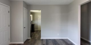 2517 Villa Avenue Gallery 3