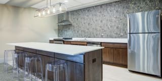 The Glen View Gallery 24