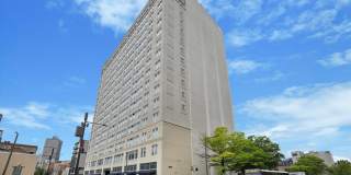 1100-00 VINE Street unit: 1409 Gallery 1