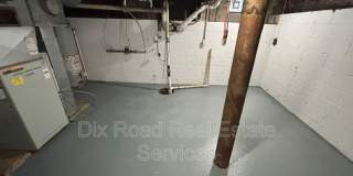 405 Moore Street Gallery 27