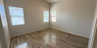 *NEW* Custom Paint/*NO* Carpet 3 BD/2 Bath Spacious Surprise Home! Gallery 12