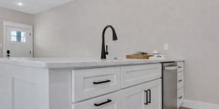 717 S Henderson Street Gallery 5