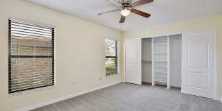 Gorgeous 3/2 Home with a 2 Car Garage Located in Well Maintained Cul-de-sac - Leesburg Gallery 10