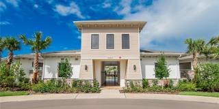 2546 WARREN ACRES Boulevard Gallery 72