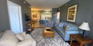 Furnished 2 bedroom 2 bathroom condo Gallery 5