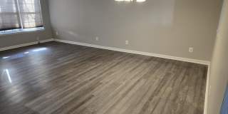 217 Climbing Ivy Court Gallery 8