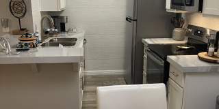 4444 E PARADISE VILLAGE Parkway N Gallery 7