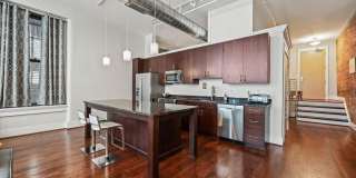 417 Vine Street Gallery 4