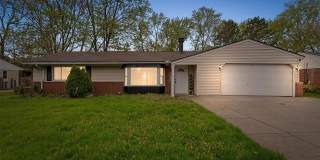 2479 IVANHOE Drive Gallery 1