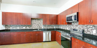 Cool and modern urban loft in Uptown Charlotte! Gallery 9
