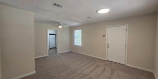 35 Kennington Dr Gallery 3