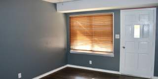 Nice 2 bedroom 1 Bath Home - Quiet area - Video Tour on Youtube @ 855manager Gallery 3