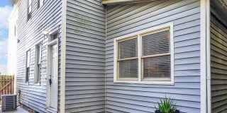 2602 Riverside Drive Gallery 21