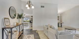 1104 Jackpine Street Gallery 16