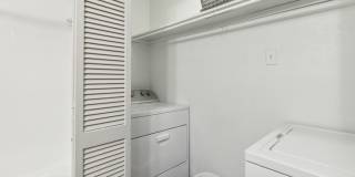 Vintage at 18th Street Gallery 83