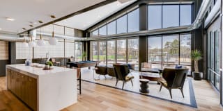 The Bowline At Mississippi Crossings Gallery 15