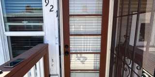 Upstairs one bedroom available now on Emerald between Cass and Bayard Gallery 13