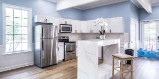 Gramercy East Gallery 12