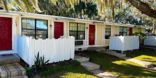 420-420 MILLS STREET Gallery 1