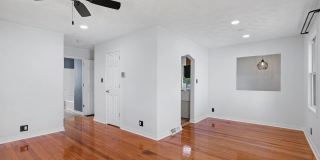 Charming 2-Bedroom Home in Old Town Bellevue! Gallery 6