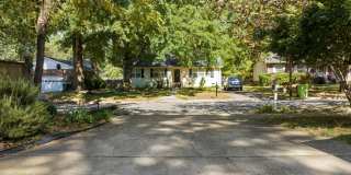 Gorgeous 3 Bedroom Ranch in North Raleigh, updated, pet friendly, fenced-in yard! Gallery 23