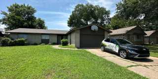 3 Bedroom, 2 Bathroom, 2 car garage Gallery 14