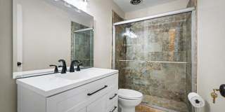22 COMARES Avenue Gallery 20
