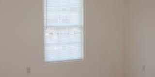 3 Bedroom, 2.5 Bath Two Level Townhouse Gallery 14