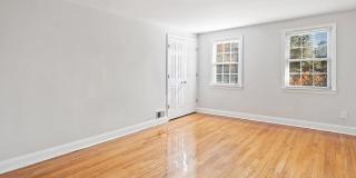 Spring Hill Apartments Gallery 22