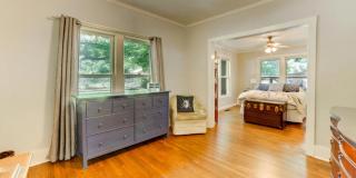 3 Bed | 2 Bath in Midtown! Gallery 15